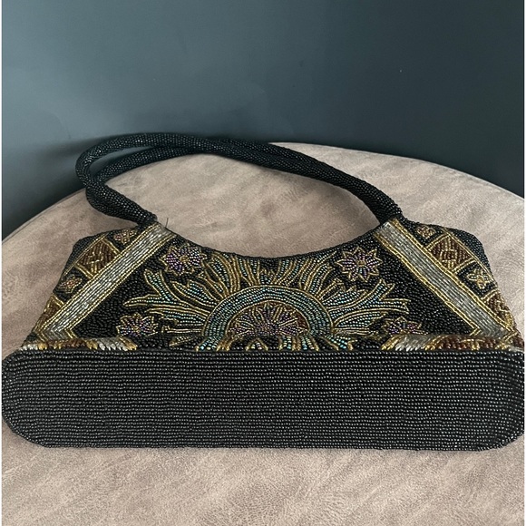 Intricate Beaded Purse. Small Handbag made of Satin and Acrylic Beads. - Picture 4 of 12